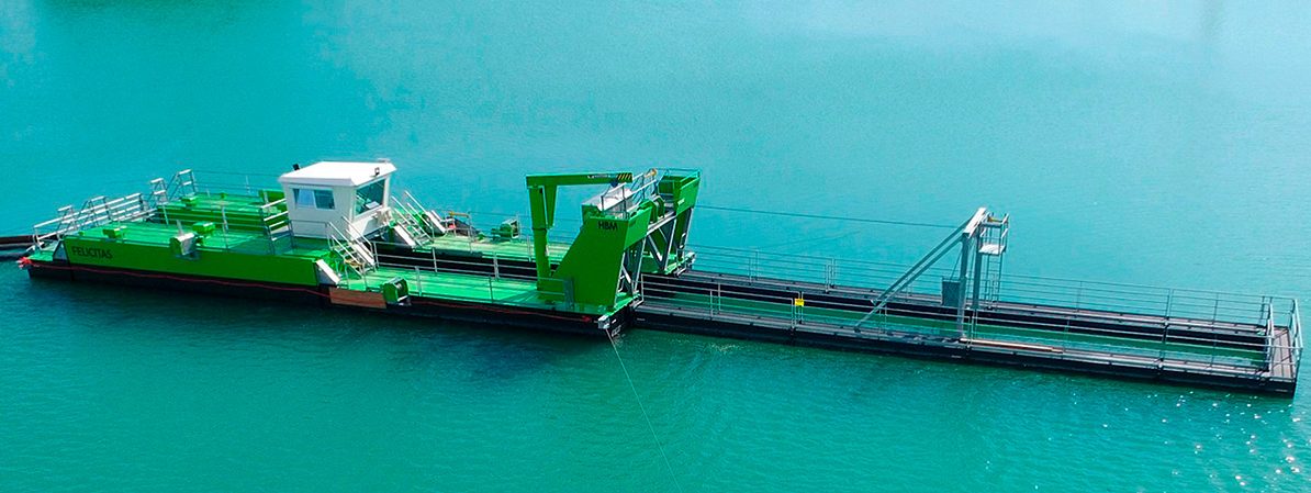 Dutch Dredgers B.V.- это голландская проектно-конструкторская компания и поставщик, специализирующийся на изготовлении земснарядов и дноуглубительного оборудования по заказам со всего мира, поставляет своим клиентам готовые к использованию проекты со сдачей «под ключ». Dutch Dredgers B.V.- это голландская проектно-конструкторская компания и поставщик, специализирующийся на изготовлении земснарядов и дноуглубительного оборудования по заказам со всего мира, поставляет своим клиентам готовые к использованию проекты со сдачей «под ключ».